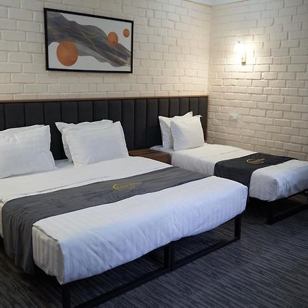 Vatan Plaza Hotel Tashkent Bagian luar foto