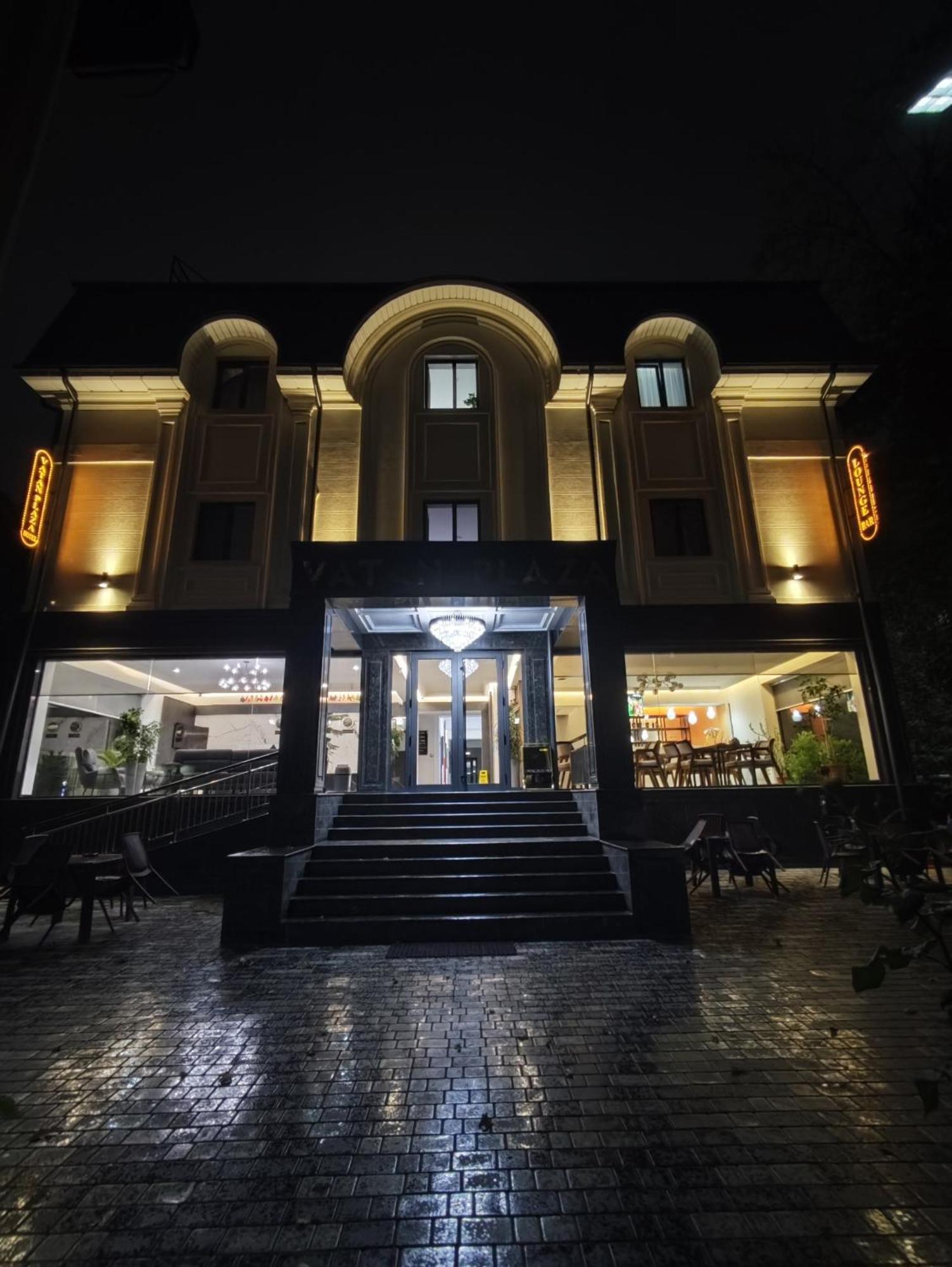 Vatan Plaza Hotel Tashkent Bagian luar foto
